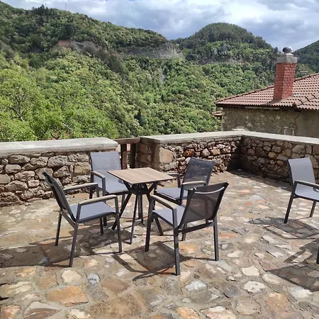 דירה Gileri Eco & Design Residences לגאדיה